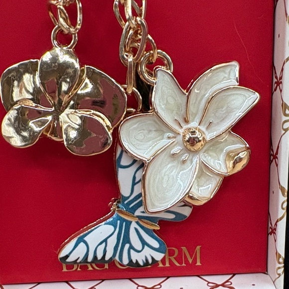 White and Blue Floral Butterfly Bag Charm NWT - Picture 2 of 3